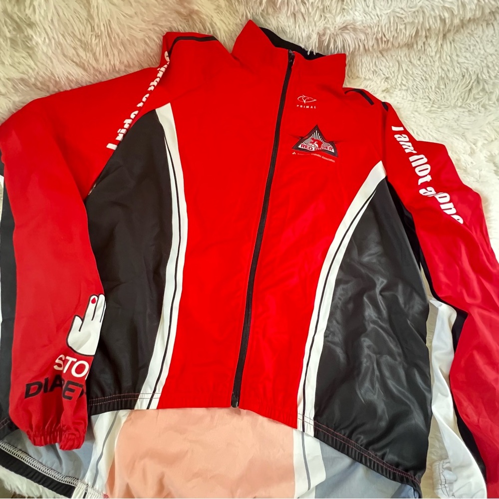 Men’s cycling wind jacket by Primal